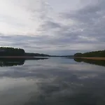 Lesny Dworek - Super Z Tv I Salonem Kominkowym ホームステイ *