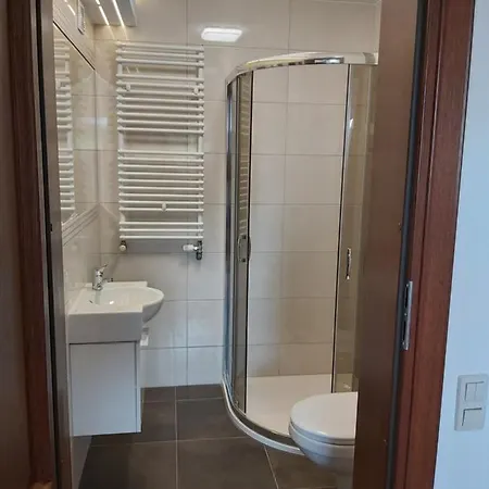 Lesny Dworek - Super Z Tv I Salonem Kominkowym