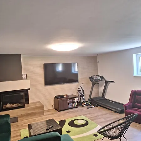Lesny Dworek - Super Z Tv I Salonem Kominkowym Homestay