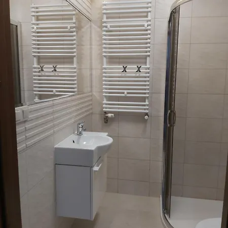 Lesny Dworek - Super Z Tv I Salonem Kominkowym Alloggio in famiglia