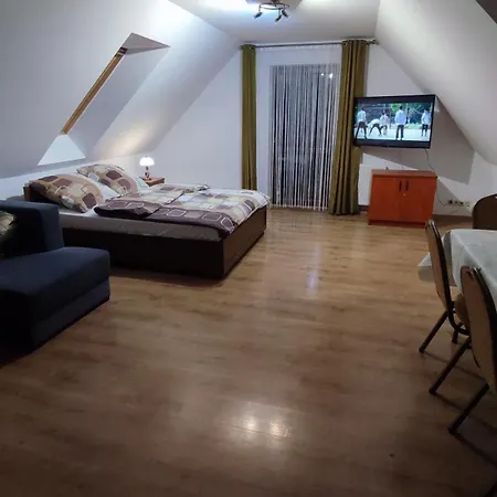 Lesny Dworek - Super Z Tv I Salonem Kominkowym Pansiyon Mrągowo